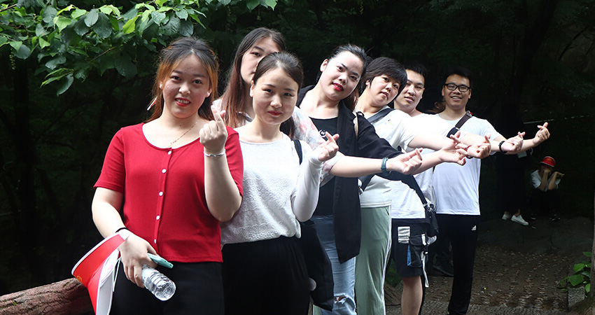 �𱬾W(w��ng)С��鴩Խ��·�����ƾ��Q���^�p�k��������@��������