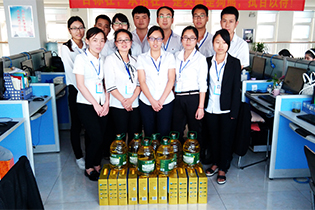 ���������飬�ж��T���͸�����