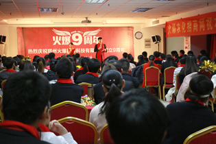 9�d�L(f��ng)�꣬�ж��������������ʽ�_����