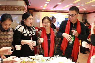 �𱬾W(w��ng)�����c�þƾW(w��ng)���g�e�����Ц�_���