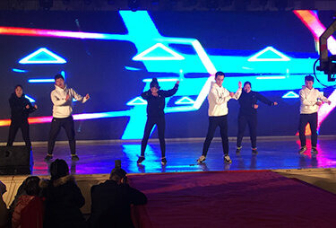 �r(n��ng)�Y�W(w��ng)С��酖��������ħ���貽������ͣ����(l��i)��