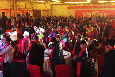 ����M(m��n)���F(tu��n)�A��(li��n)�g�����x�𱬾W(w��ng)��λ���L(zh��ng)����֧����